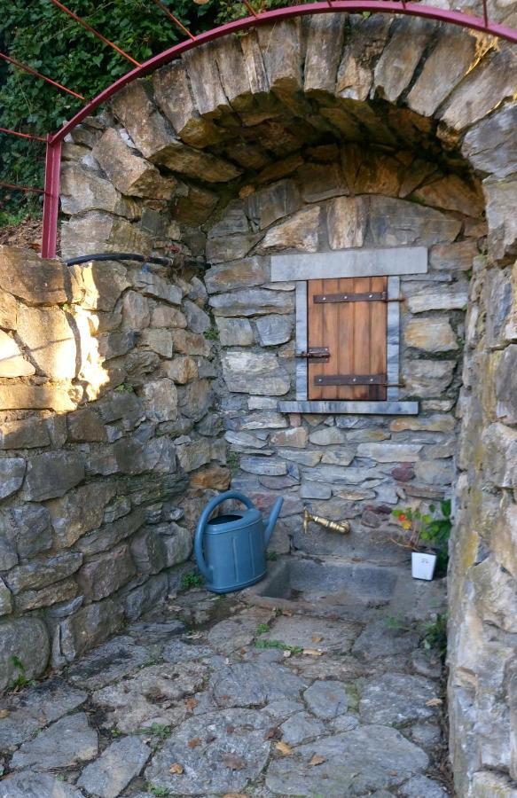 Maison Do Mi Sol Reynes Exterior photo
